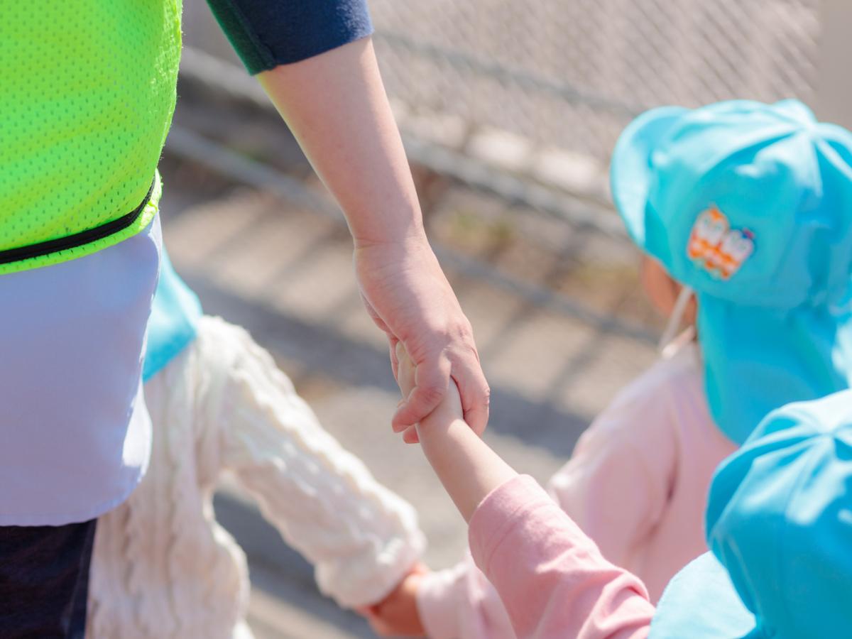 本社経理事務アルバイト/名古屋本部勤務/名古屋駅5分！きれいなオフィス/子育て支援業界TOP