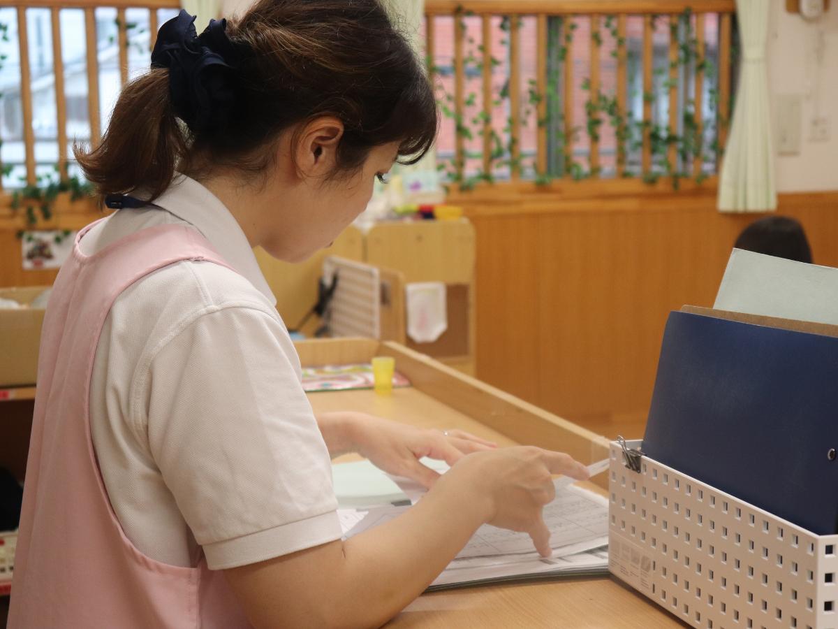 ★入社祝い金10万円★足立区五反野保育園の看護師(正社員)